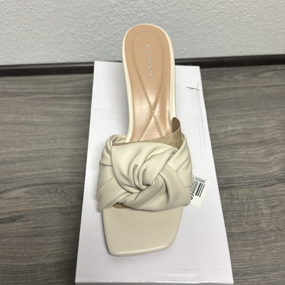 ALFANI Womens Ivory Knotted Strap Cushioned Niah Square Toe Kitten Heel - Picture 4 of 6